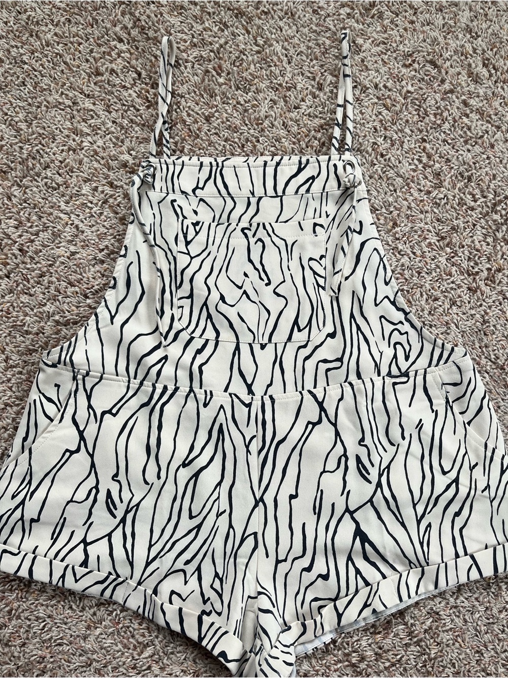 Princess Polly Zebra Print Romper - Picture 2 of 4